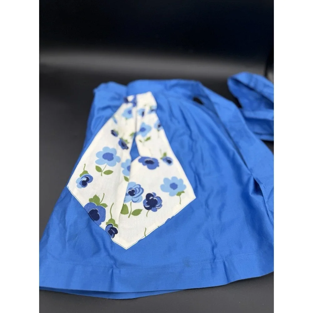 Handmade Waist Apron 🌸 Blue Fabric 🌼 Flower Pockets